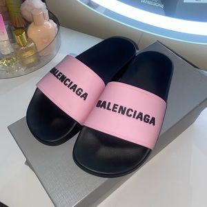 balenciaga slides